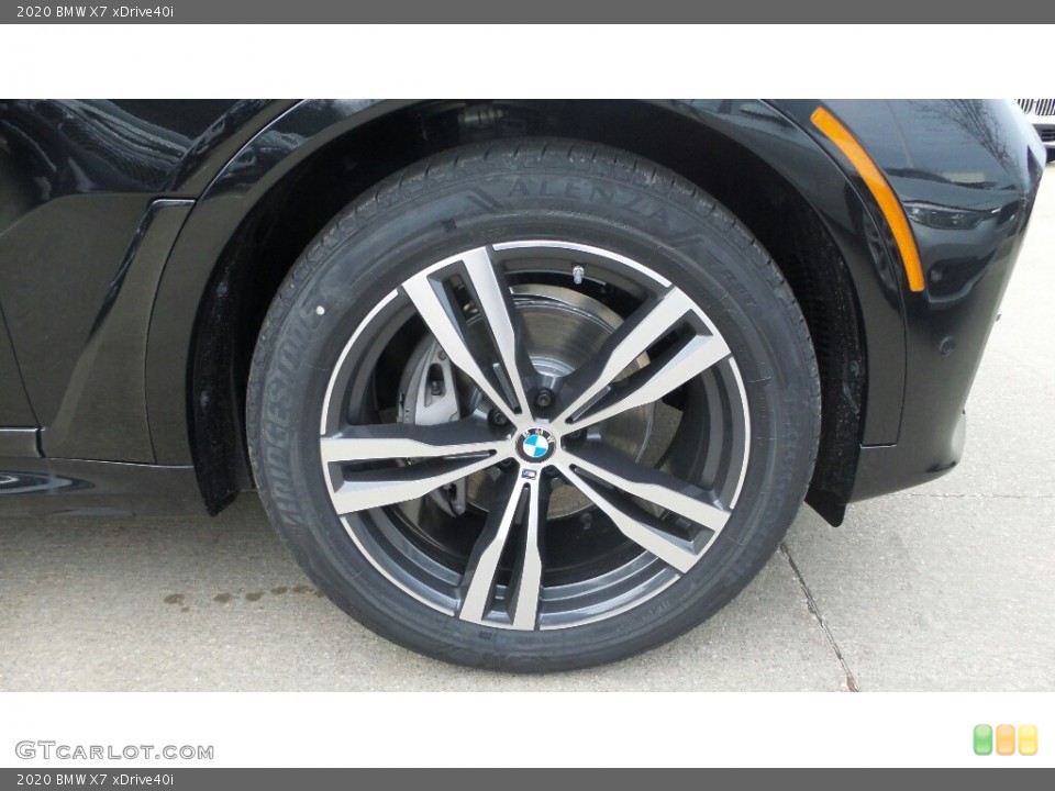 2020 BMW X7 xDrive40i Wheel and Tire Photo #136463431