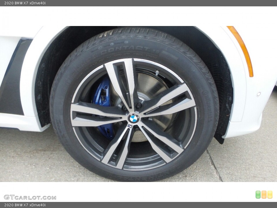 2020 BMW X7 xDrive40i Wheel and Tire Photo #136464940