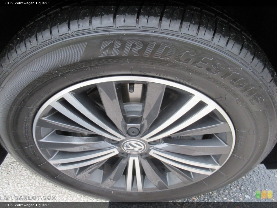 2019 Volkswagen Tiguan SEL Wheel and Tire Photo #136816257