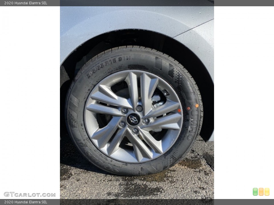 2020 Hyundai Elantra SEL Wheel and Tire Photo #136838509