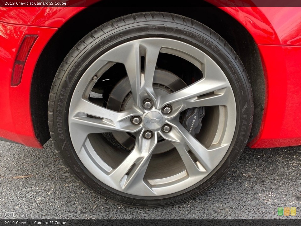 2019 Chevrolet Camaro SS Coupe Wheel and Tire Photo #136936836