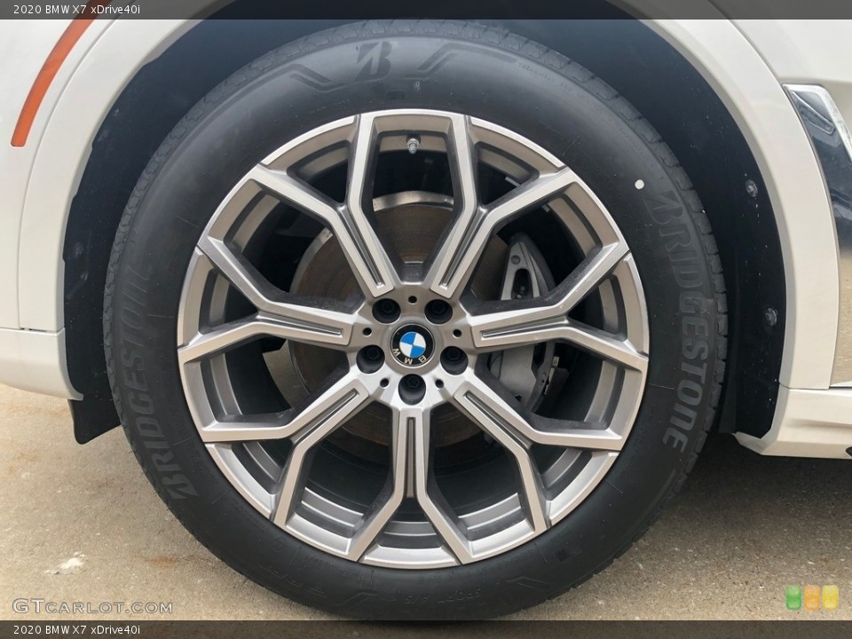 2020 BMW X7 xDrive40i Wheel and Tire Photo #137304777