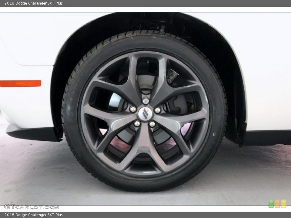 2018 Dodge Challenger SXT Plus Wheel and Tire Photo #137386048