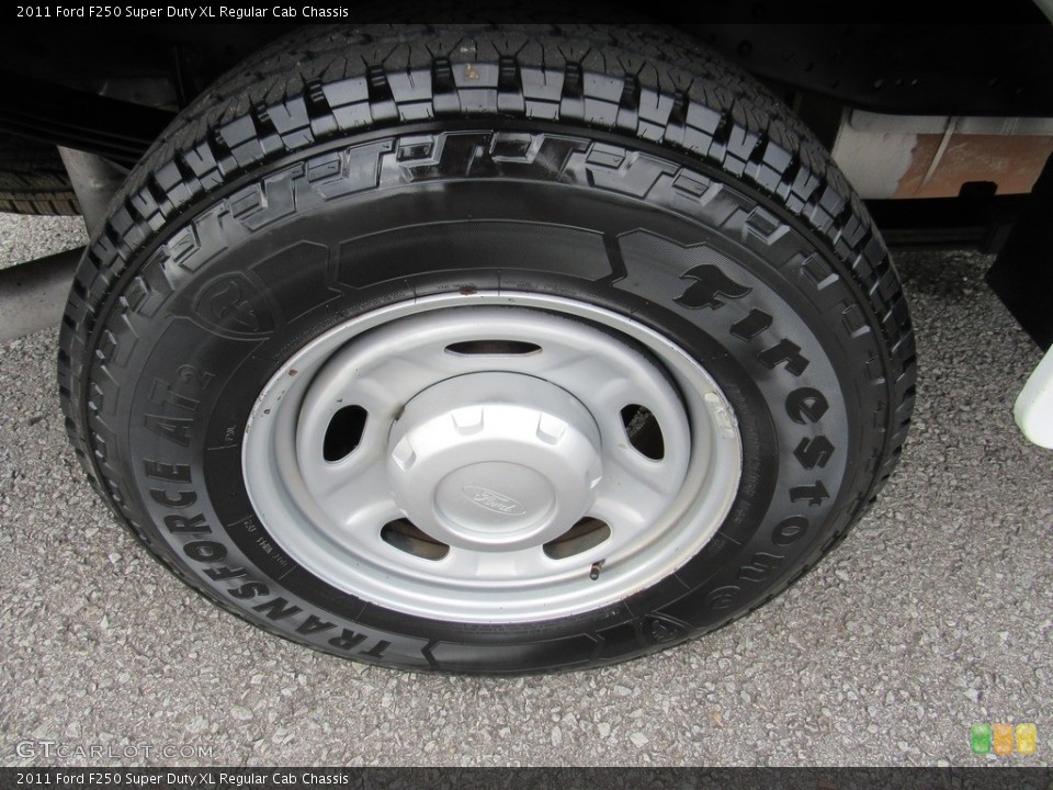 2011 Ford F250 Super Duty XL Regular Cab Chassis Wheel and Tire Photo #138304145