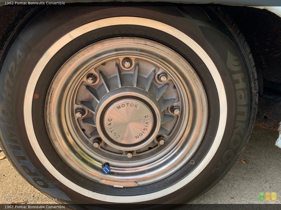 1962 Pontiac Bonneville Wheels and Tires