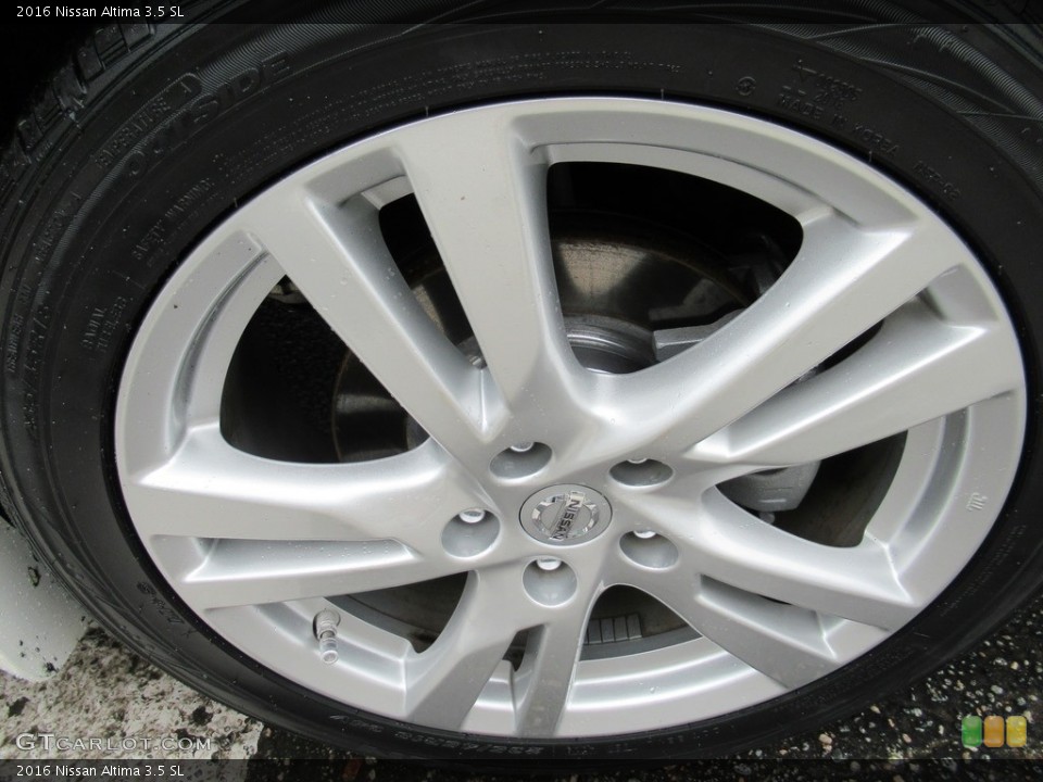 2016 Nissan Altima 3.5 SL Wheel and Tire Photo #138333221