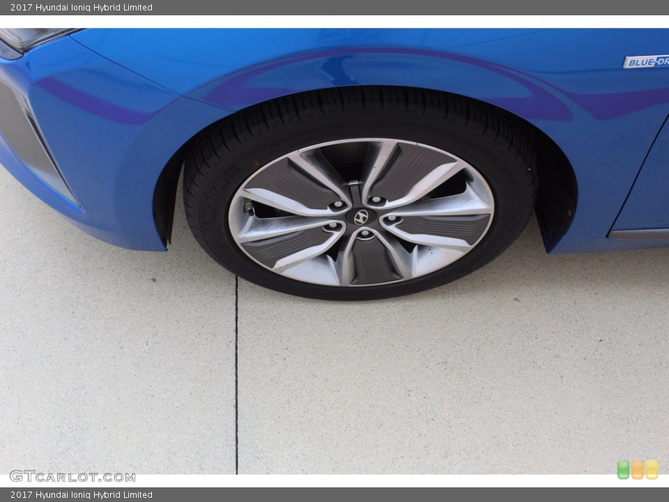 2017 Hyundai Ioniq Hybrid Wheels and Tires