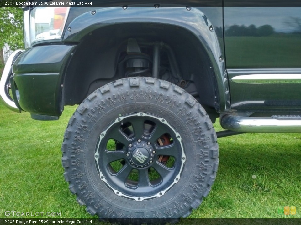 2007 Dodge Ram 3500 Custom Wheel and Tire Photo #138490764