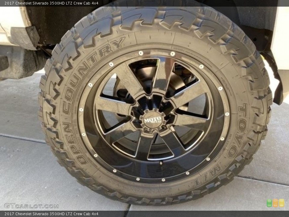 2017 Chevrolet Silverado 3500HD Custom Wheel and Tire Photo #138506016