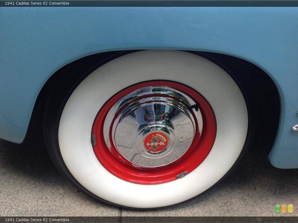 1941 Cadillac Series 62 Wheels and Tires
