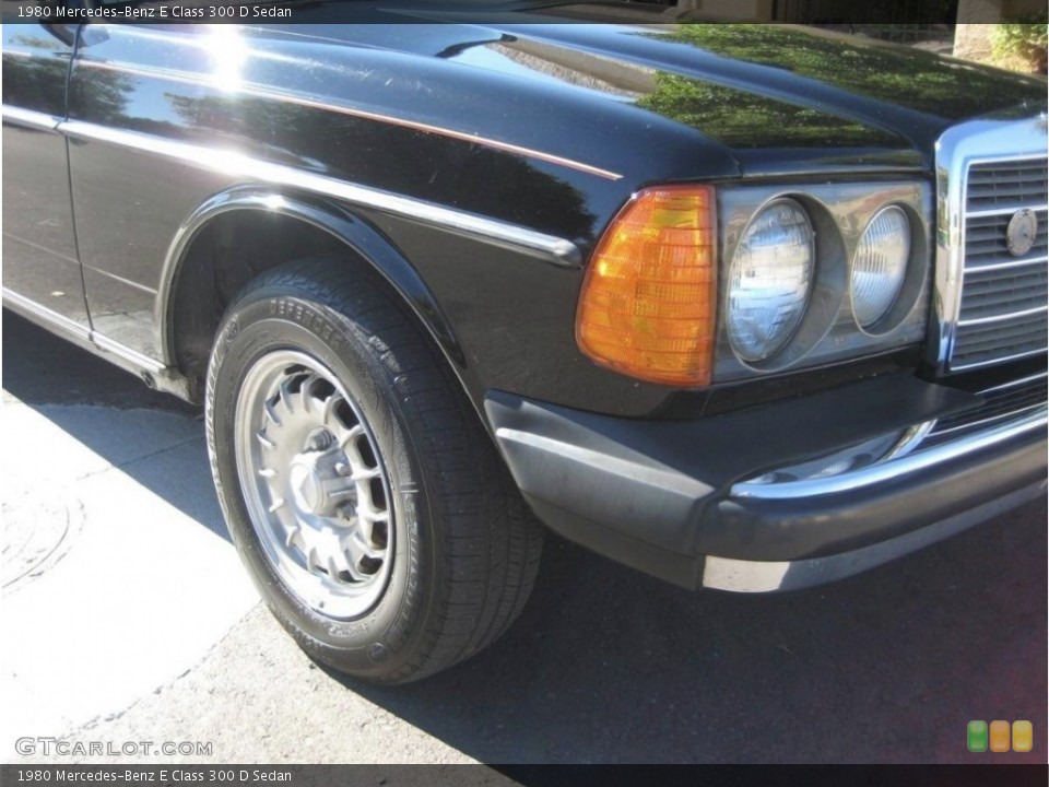 1980 Mercedes-Benz E Class 300 D Sedan Wheel and Tire Photo #138553788