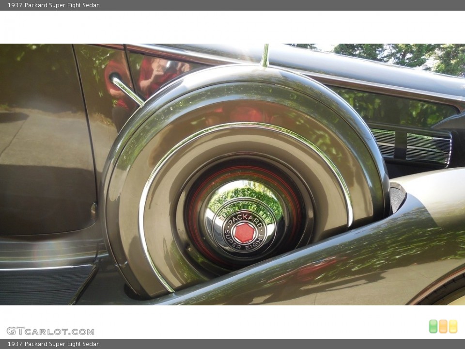 1937 Packard Super Eight Wheels and Tires