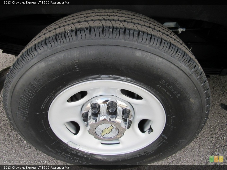 2013 Chevrolet Express LT 3500 Passenger Van Wheel and Tire Photo #138617424