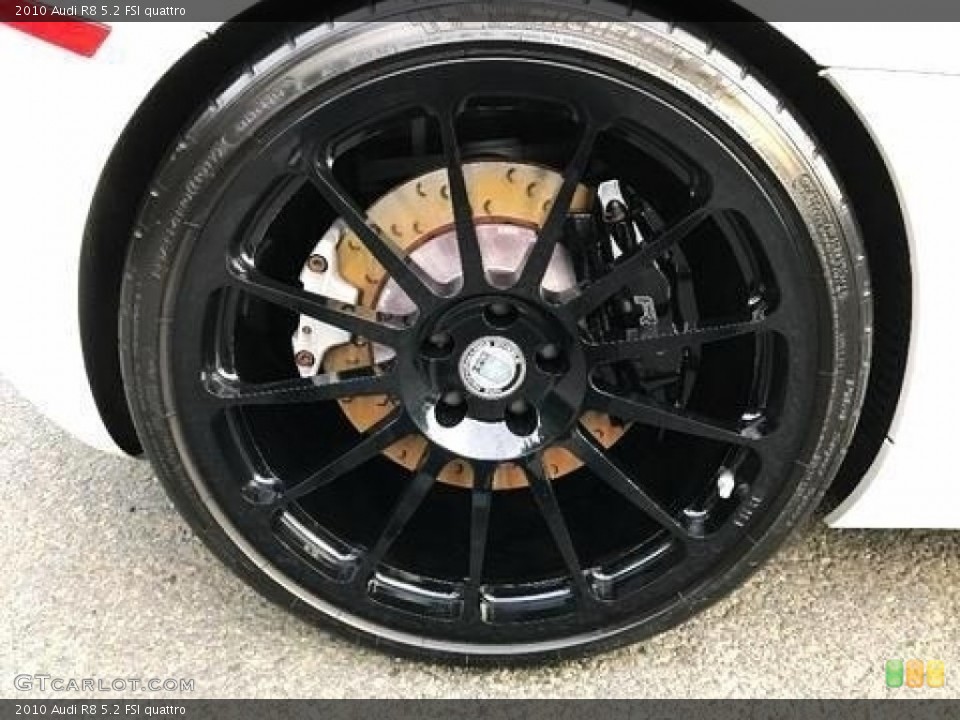2010 Audi R8 5.2 FSI quattro Wheel and Tire Photo #138691089