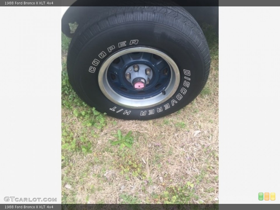 1988 Ford Bronco II XLT 4x4 Wheel and Tire Photo #138698529