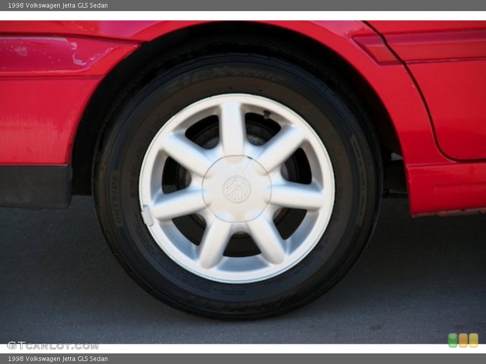 1998 Volkswagen Jetta GLS Sedan Wheel and Tire Photo #138710211