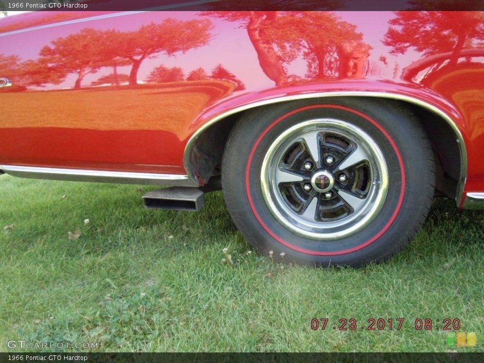 1966 Pontiac GTO Wheels and Tires