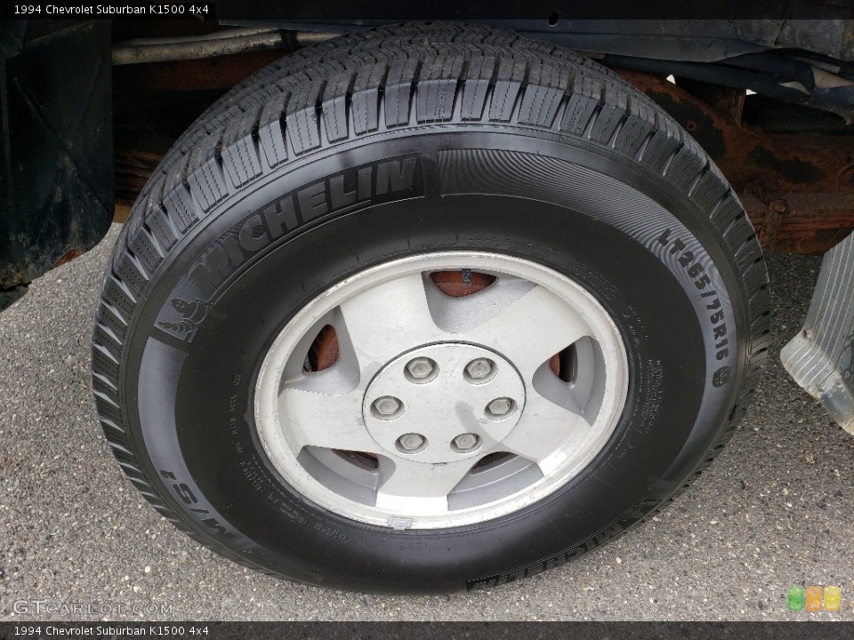 1994 Chevrolet Suburban K1500 4x4 Wheel and Tire Photo #138759021