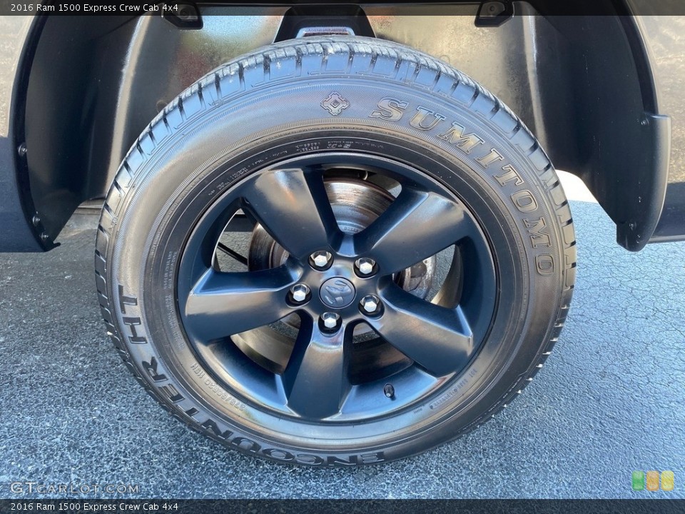 2016 Ram 1500 Express Crew Cab 4x4 Wheel and Tire Photo #139045933