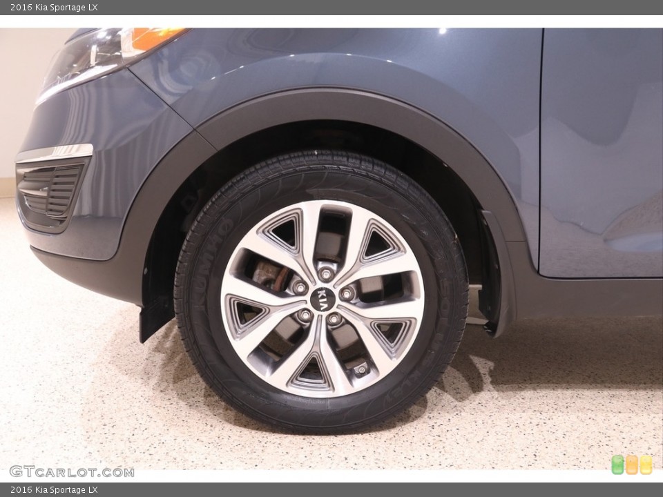 2016 Kia Sportage LX Wheel and Tire Photo #139069647
