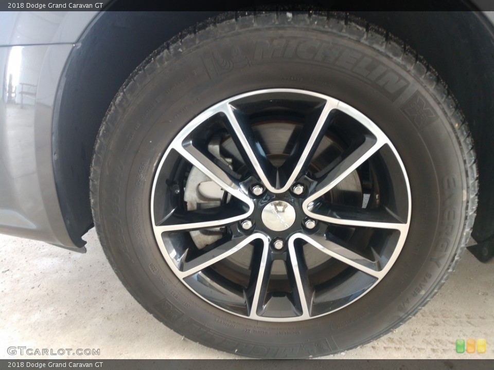 2018 Dodge Grand Caravan GT Wheel and Tire Photo #139100136