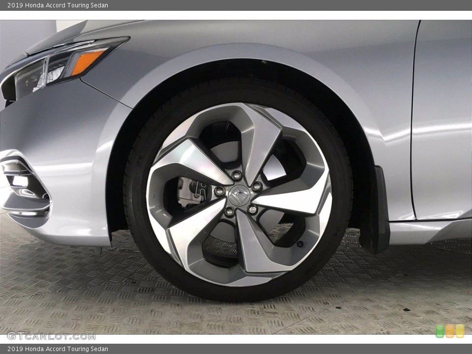 2019 Honda Accord Touring Sedan Wheel and Tire Photo #139116715