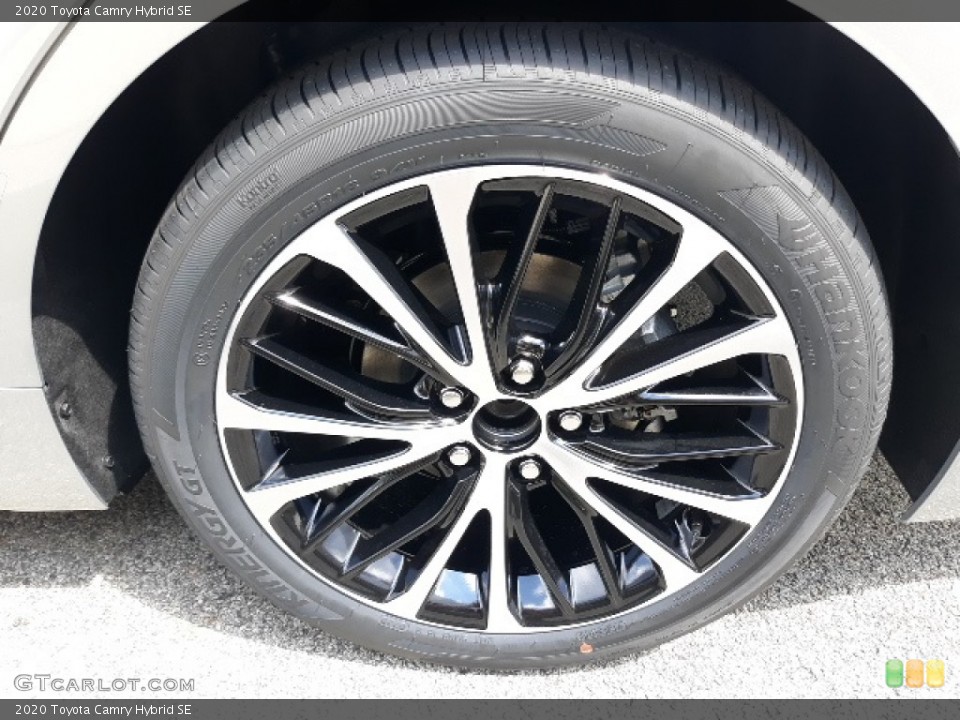 2020 Toyota Camry Hybrid SE Wheel and Tire Photo #139156588