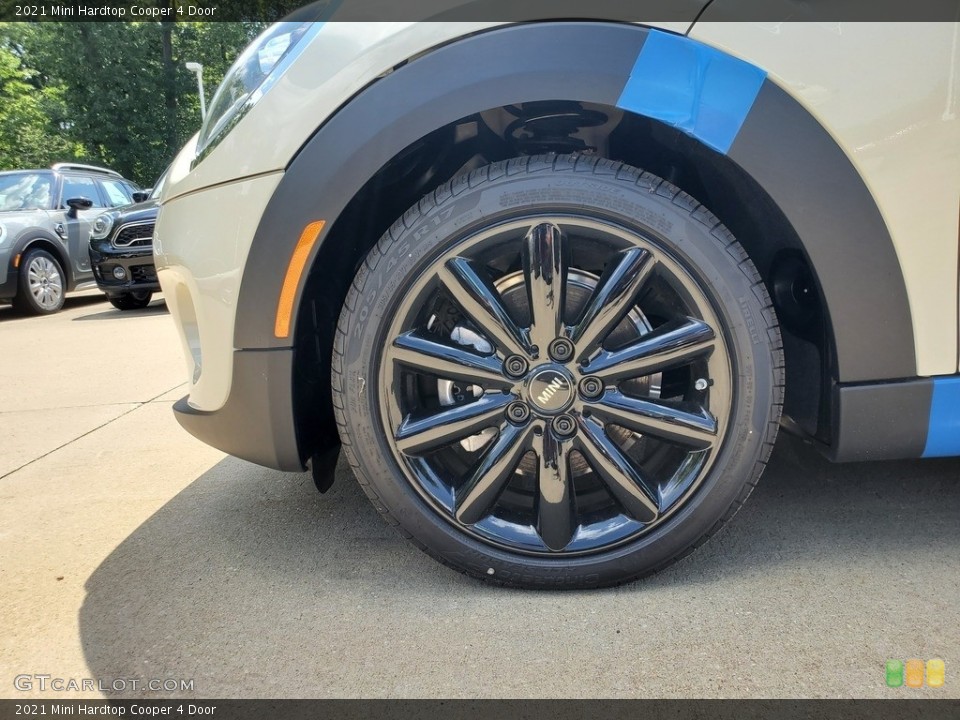 2021 Mini Hardtop Cooper 4 Door Wheel and Tire Photo #139207764