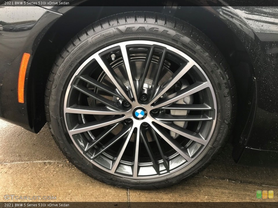 2021 BMW 5 Series 530i xDrive Sedan Wheel and Tire Photo #139354134