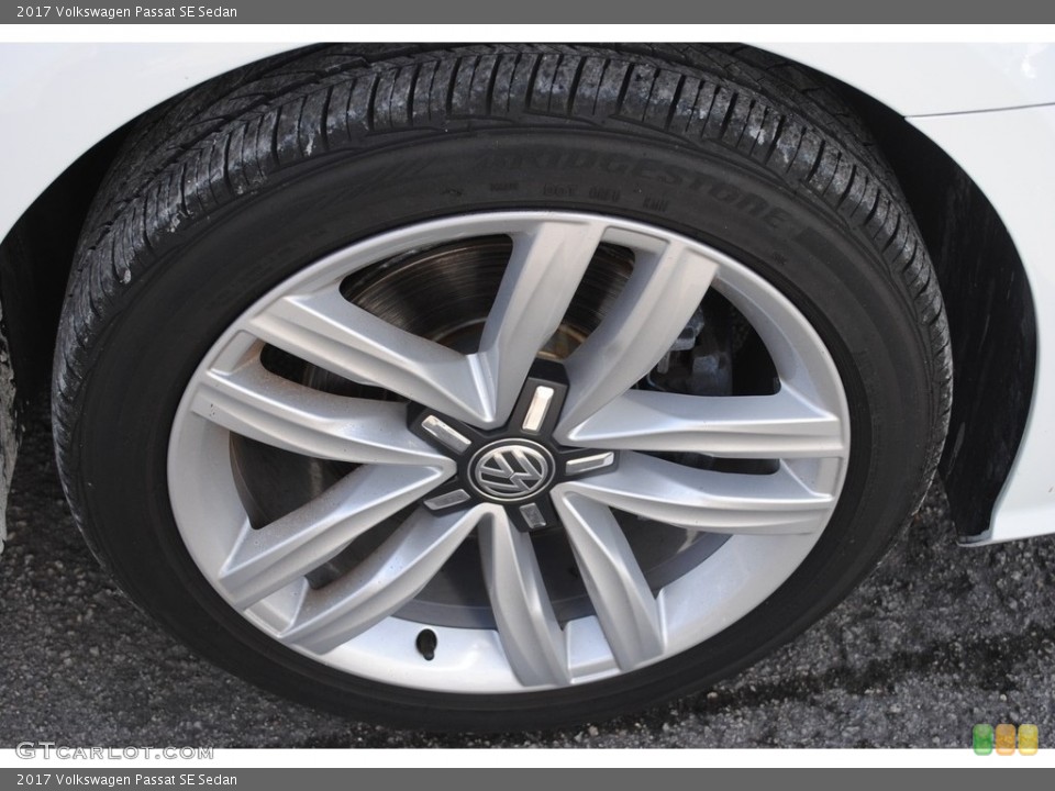 2017 Volkswagen Passat SE Sedan Wheel and Tire Photo #139378640