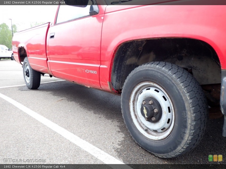 1992 Chevrolet C/K K1500 Regular Cab 4x4 Wheel and Tire Photo #139400244