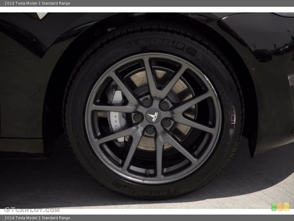 2019 Tesla Model 3 Standard Range Wheel and Tire Photo #139439964