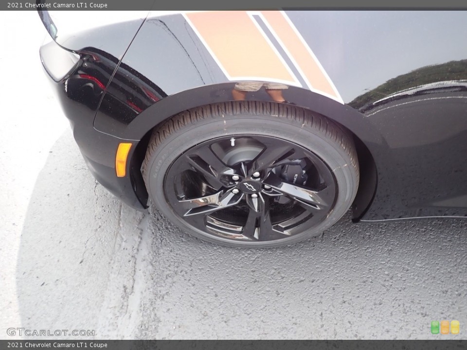 2021 Chevrolet Camaro LT1 Coupe Wheel and Tire Photo #139542527