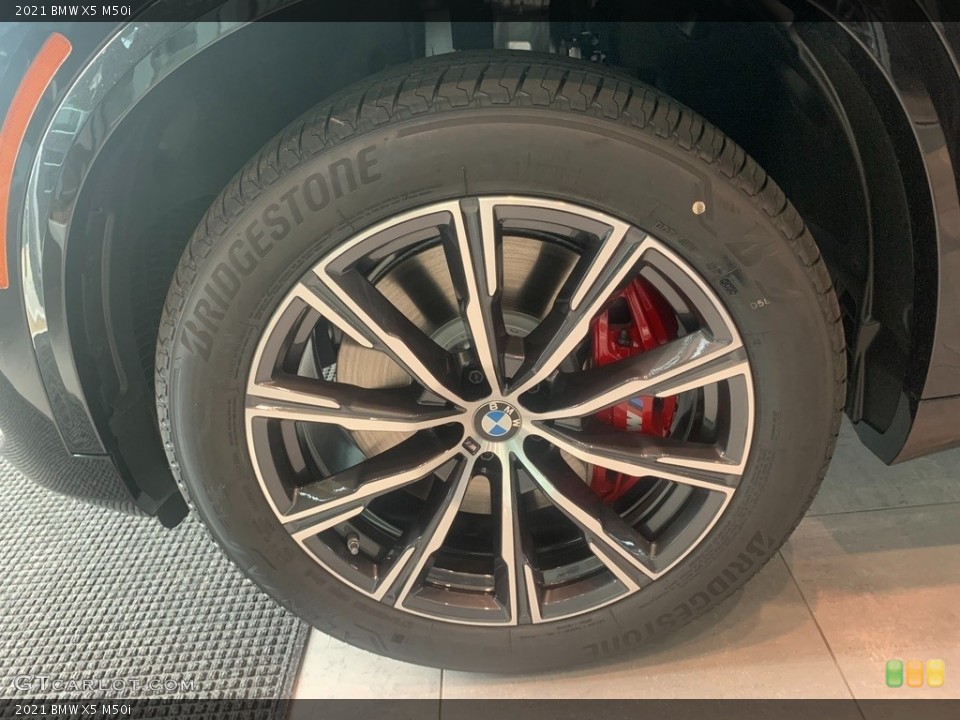 2021 BMW X5 M50i Wheel and Tire Photo #139587239
