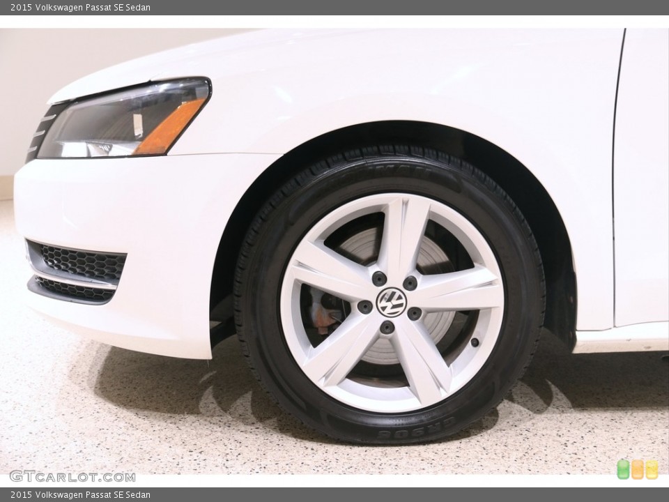 2015 Volkswagen Passat SE Sedan Wheel and Tire Photo #139650532