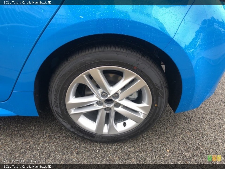 2021 Toyota Corolla Hatchback SE Wheel and Tire Photo #139696362