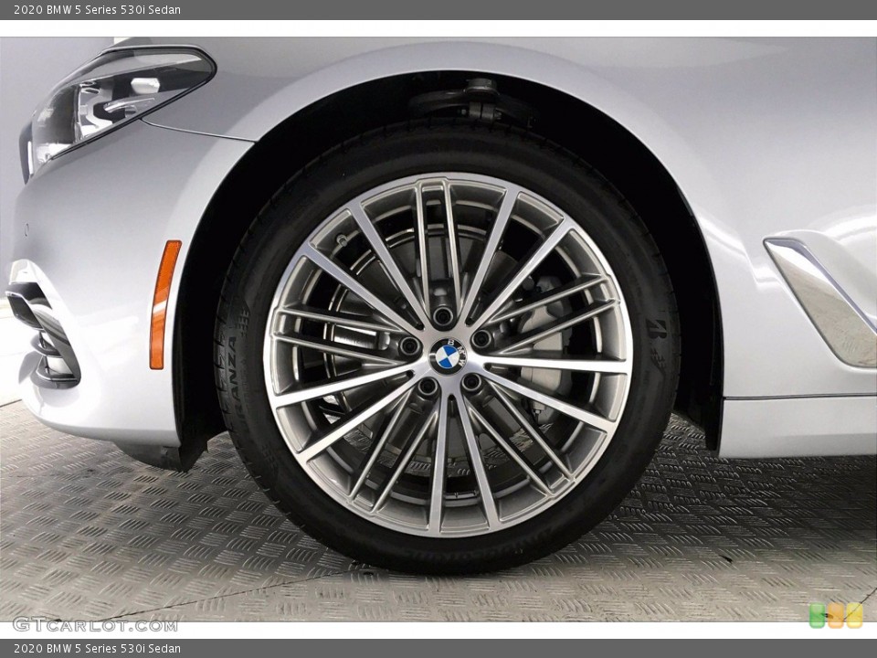 2020 BMW 5 Series 530i Sedan Wheel and Tire Photo #139738727
