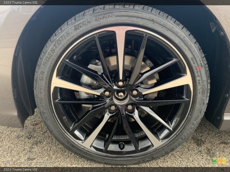 2020 Toyota Camry XSE Wheel and Tire Photo #139785430