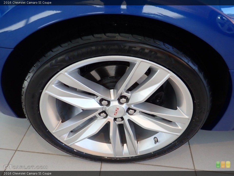2016 Chevrolet Camaro SS Coupe Wheel and Tire Photo #139810161