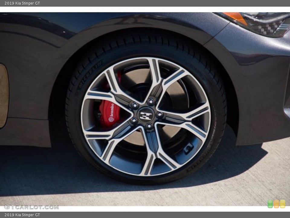 2019 Kia Stinger GT Wheel and Tire Photo #139896303