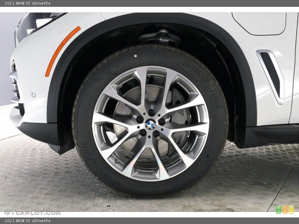 2021 BMW X5 xDrive45e Wheel and Tire Photo #139906172