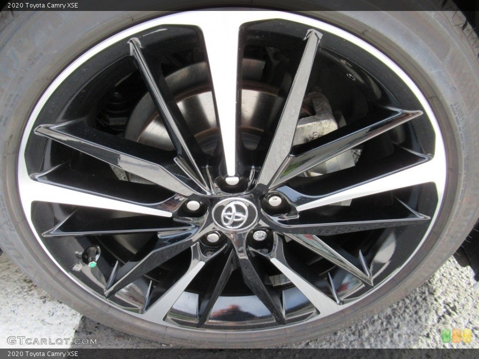 2020 Toyota Camry XSE Wheel and Tire Photo #139948443