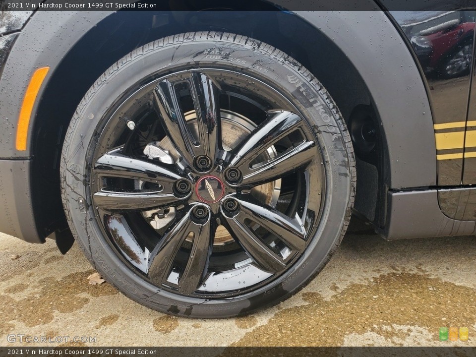 2021 Mini Hardtop Cooper 1499 GT Special Edition Wheel and Tire Photo #140005495