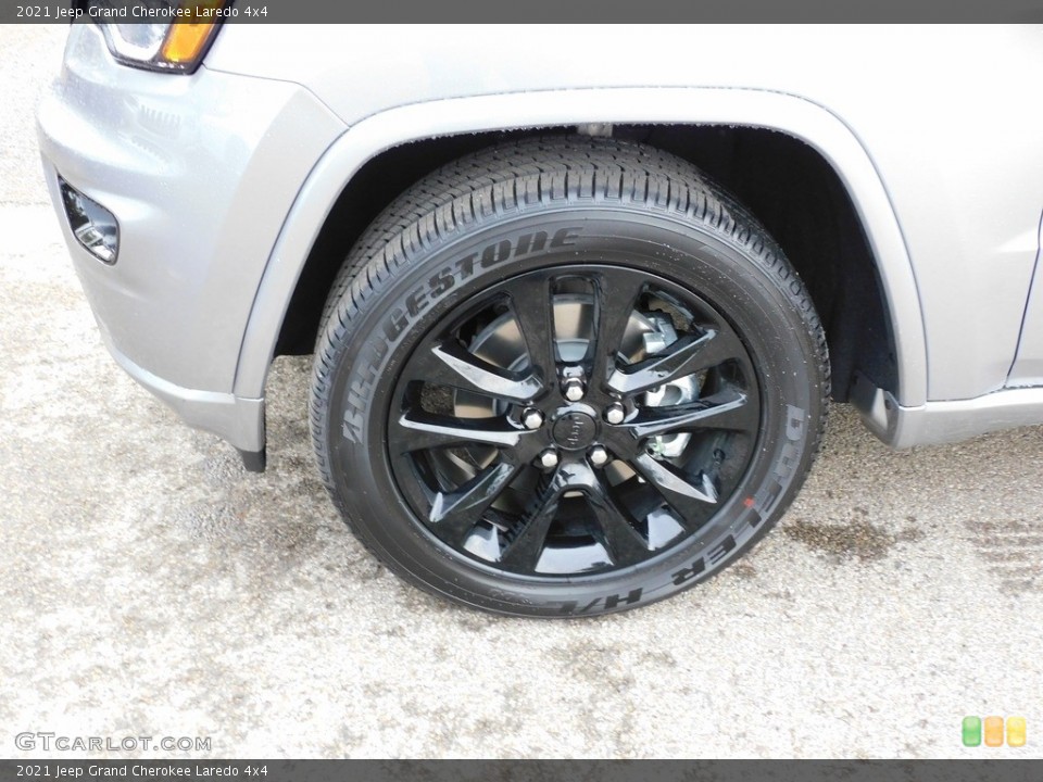 2021 Jeep Grand Cherokee Laredo 4x4 Wheel and Tire Photo #140010076