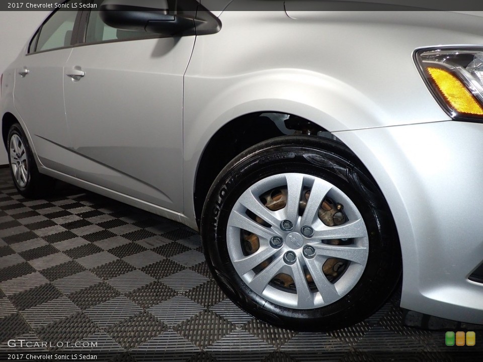 2017 Chevrolet Sonic Wheels and Tires
