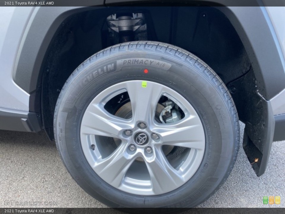 2021 Toyota RAV4 XLE AWD Wheel and Tire Photo #140206953
