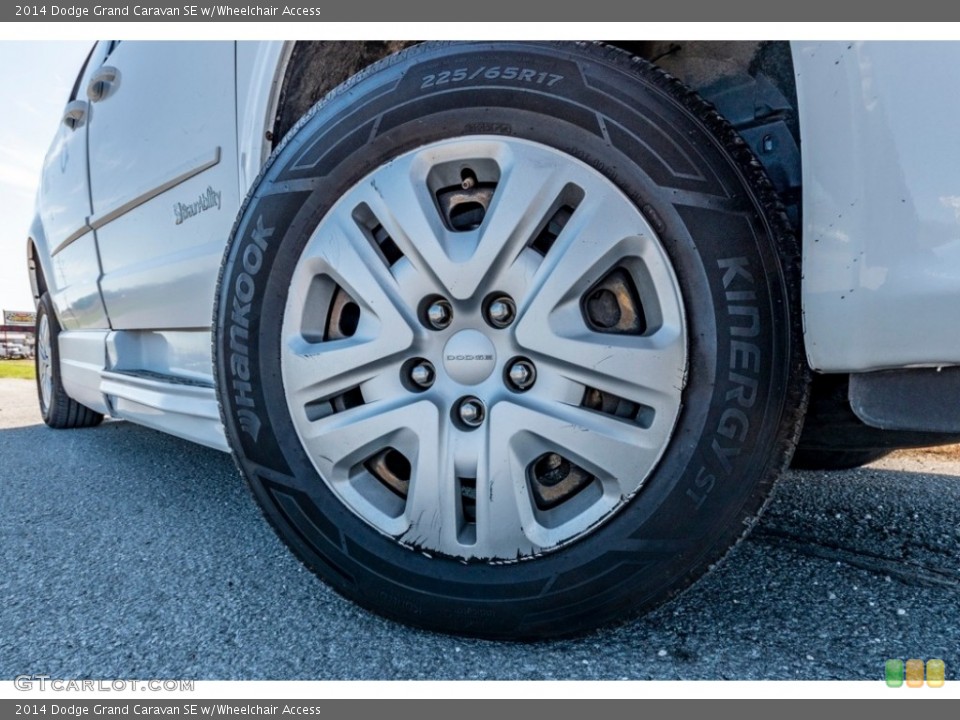 2014 Dodge Grand Caravan SE w/Wheelchair Access Wheel and Tire Photo #140219293