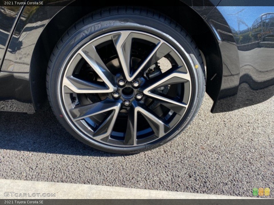2021 Toyota Corolla SE Wheel and Tire Photo #140243852