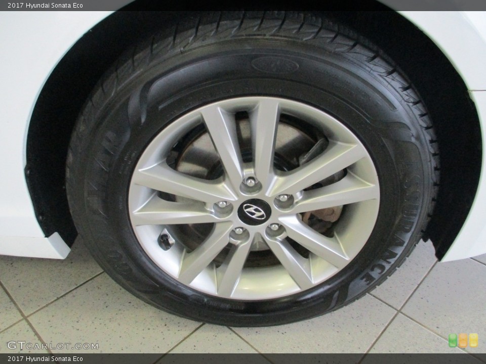 2017 Hyundai Sonata Eco Wheel and Tire Photo #140360663