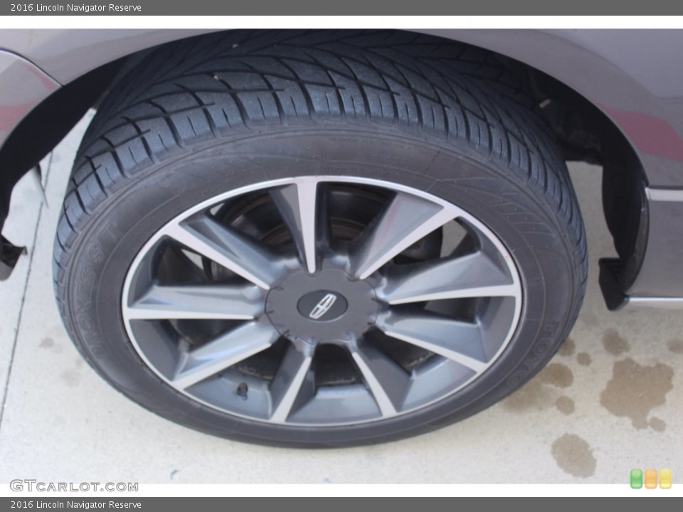 2016 Lincoln Navigator Reserve Wheel and Tire Photo #140415232